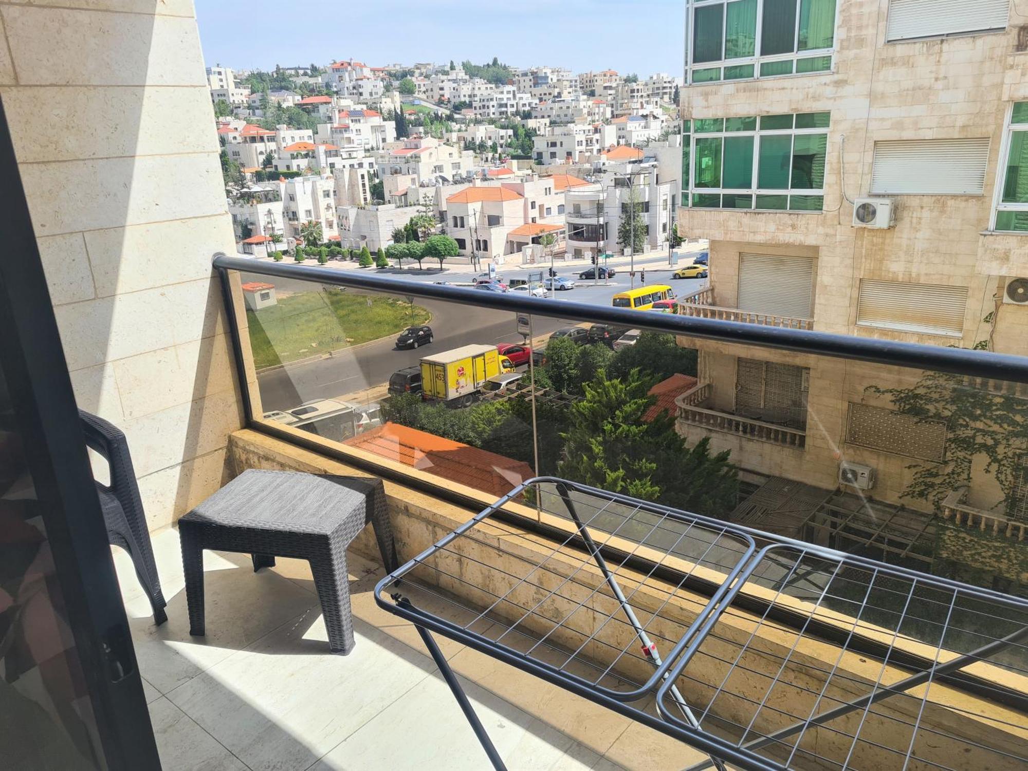 Dair Ghbar Gate Apartments Amán Exterior foto