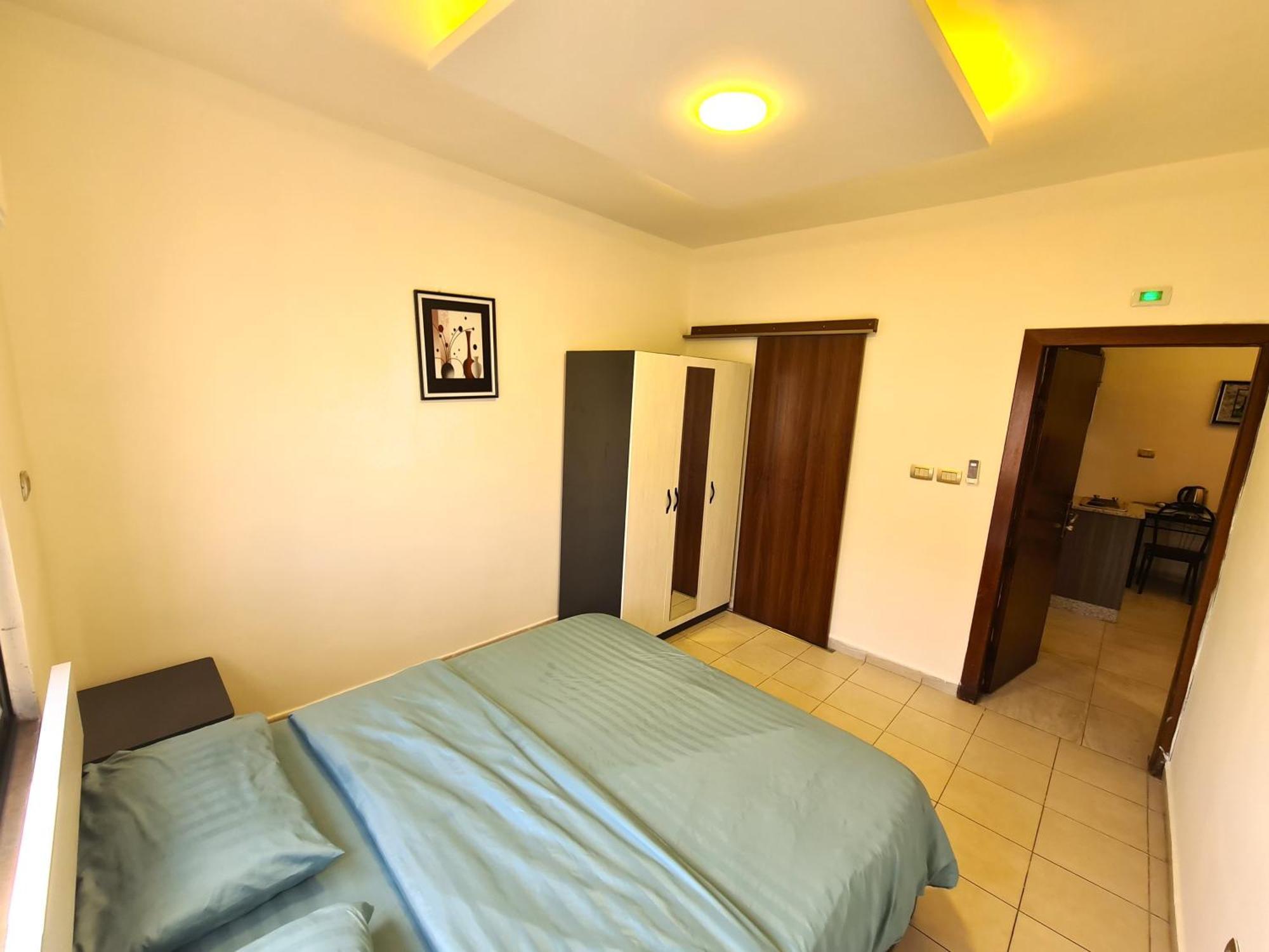 Dair Ghbar Gate Apartments Amán Habitación foto