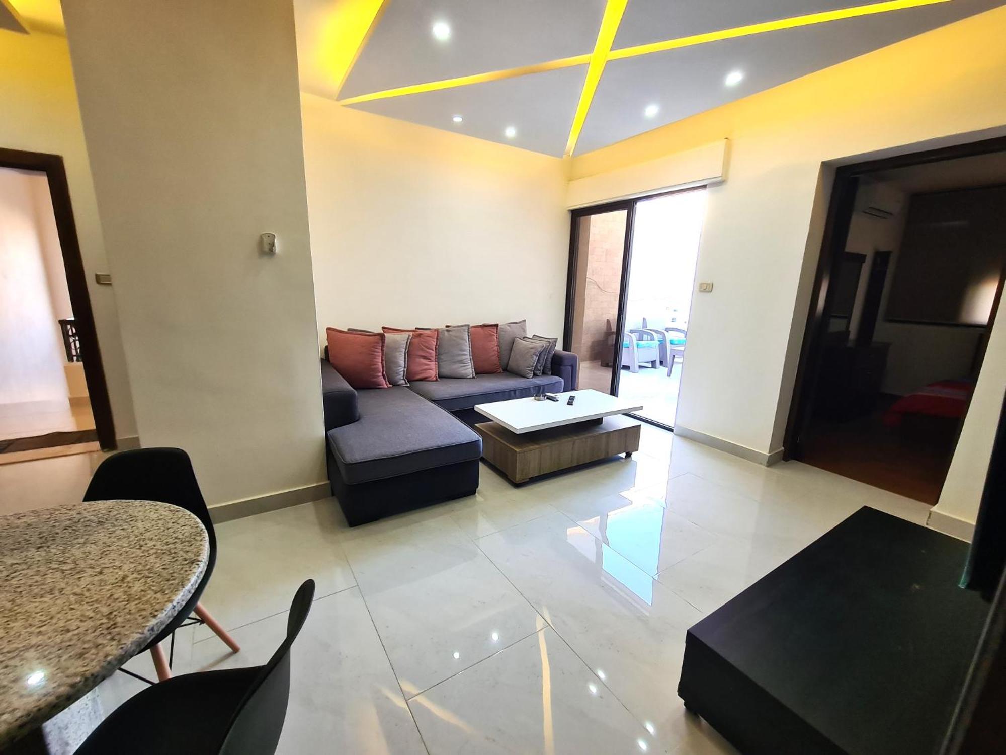Dair Ghbar Gate Apartments Amán Habitación foto