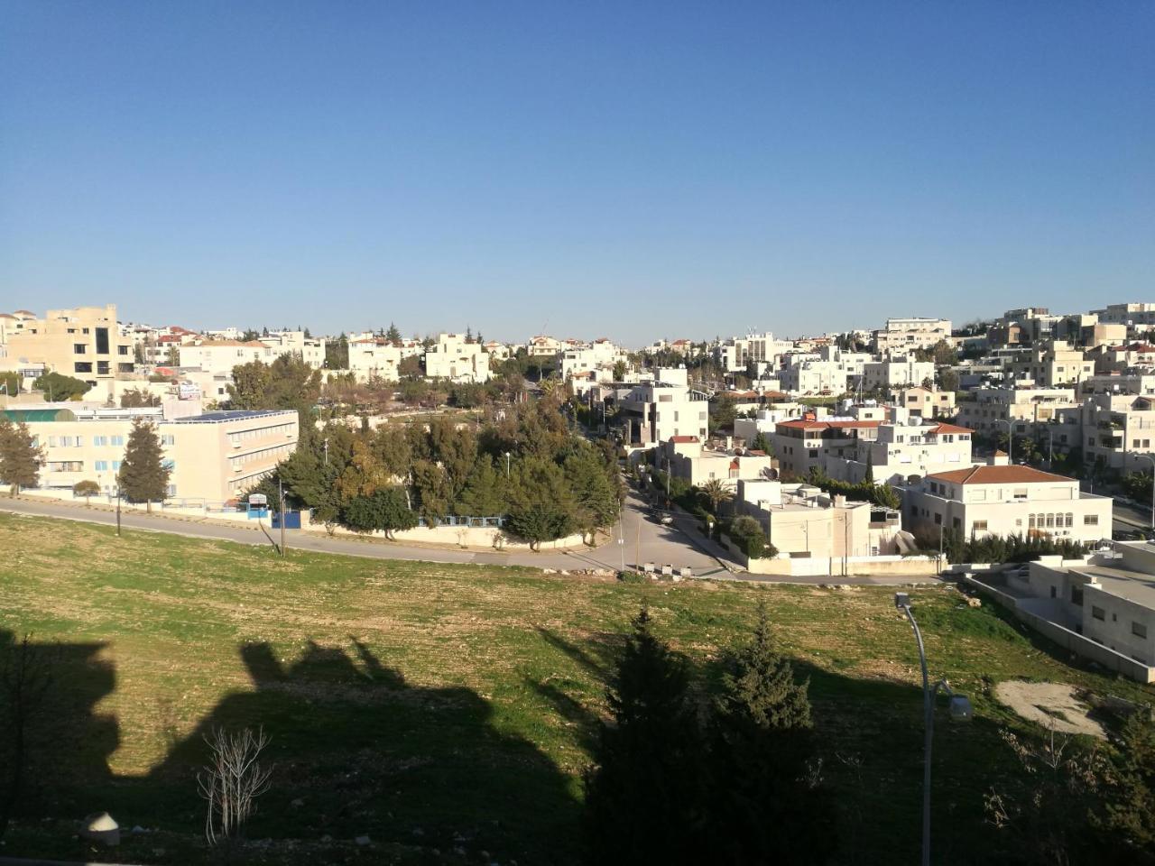 Dair Ghbar Gate Apartments Amán Exterior foto